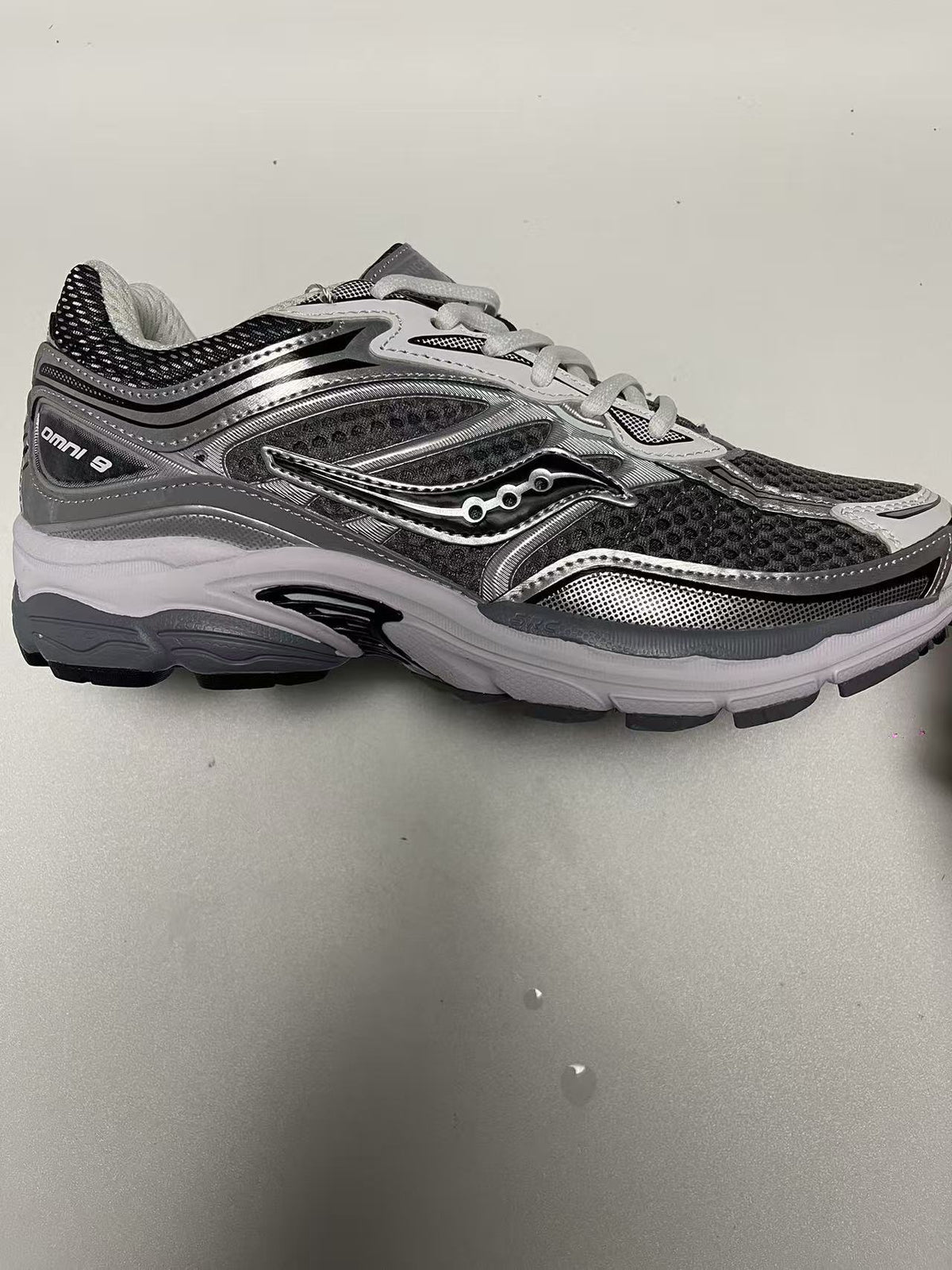 Saucony omni 9